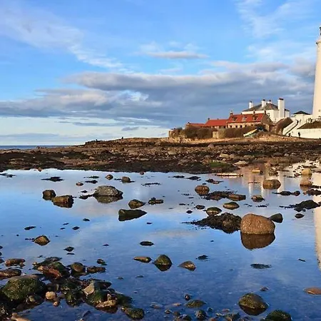 Hightide Seaside Apartment With Beach & Spanish City Views Whitley Bay Exterior photo